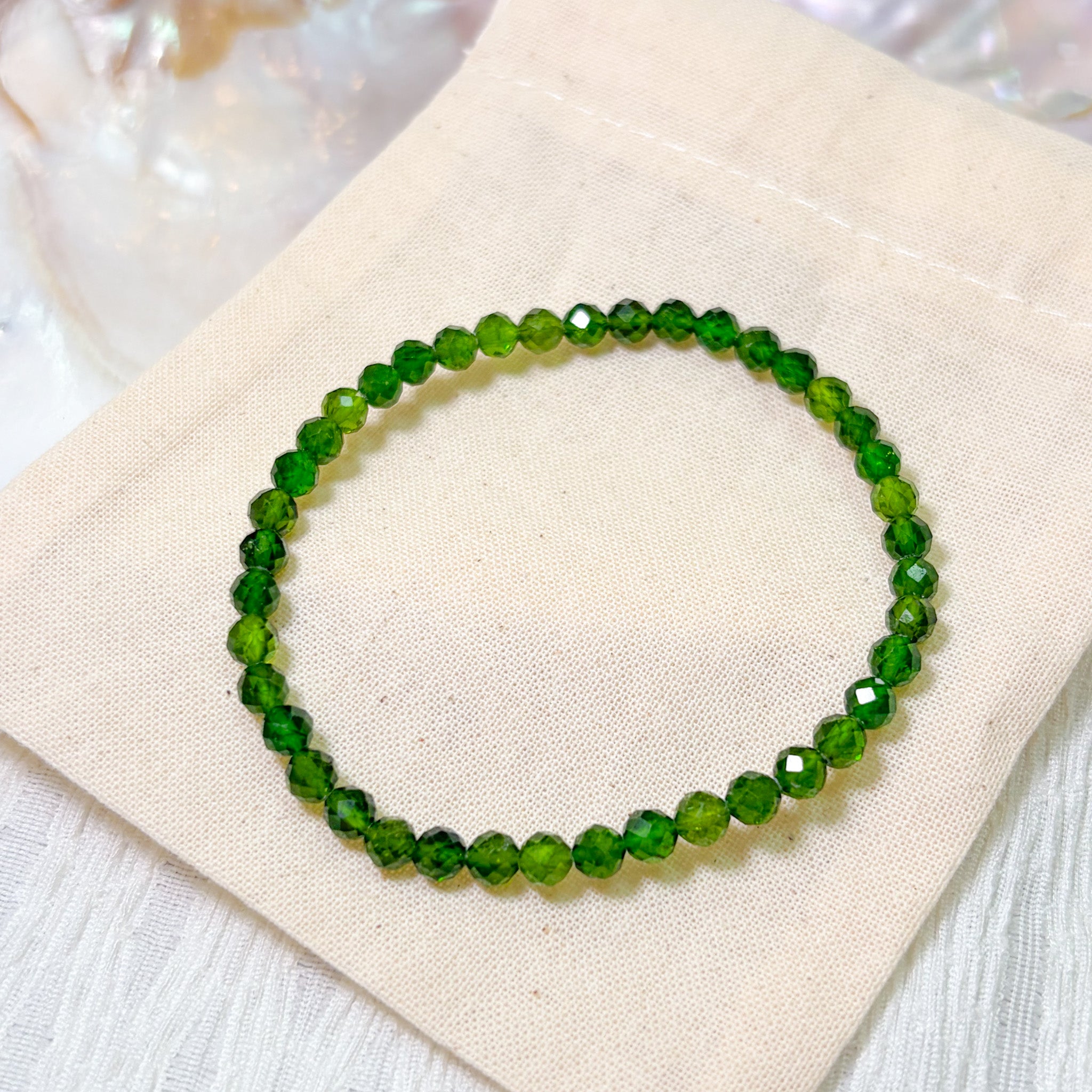 切面透輝石 3mm